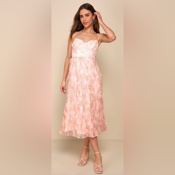 NWT Finest Endeavor Blush Pink Floral Dress Pleated Bustier Midi Dress - Picture 3 of 5